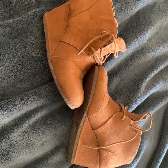 Wedges - Picture 3 of 8